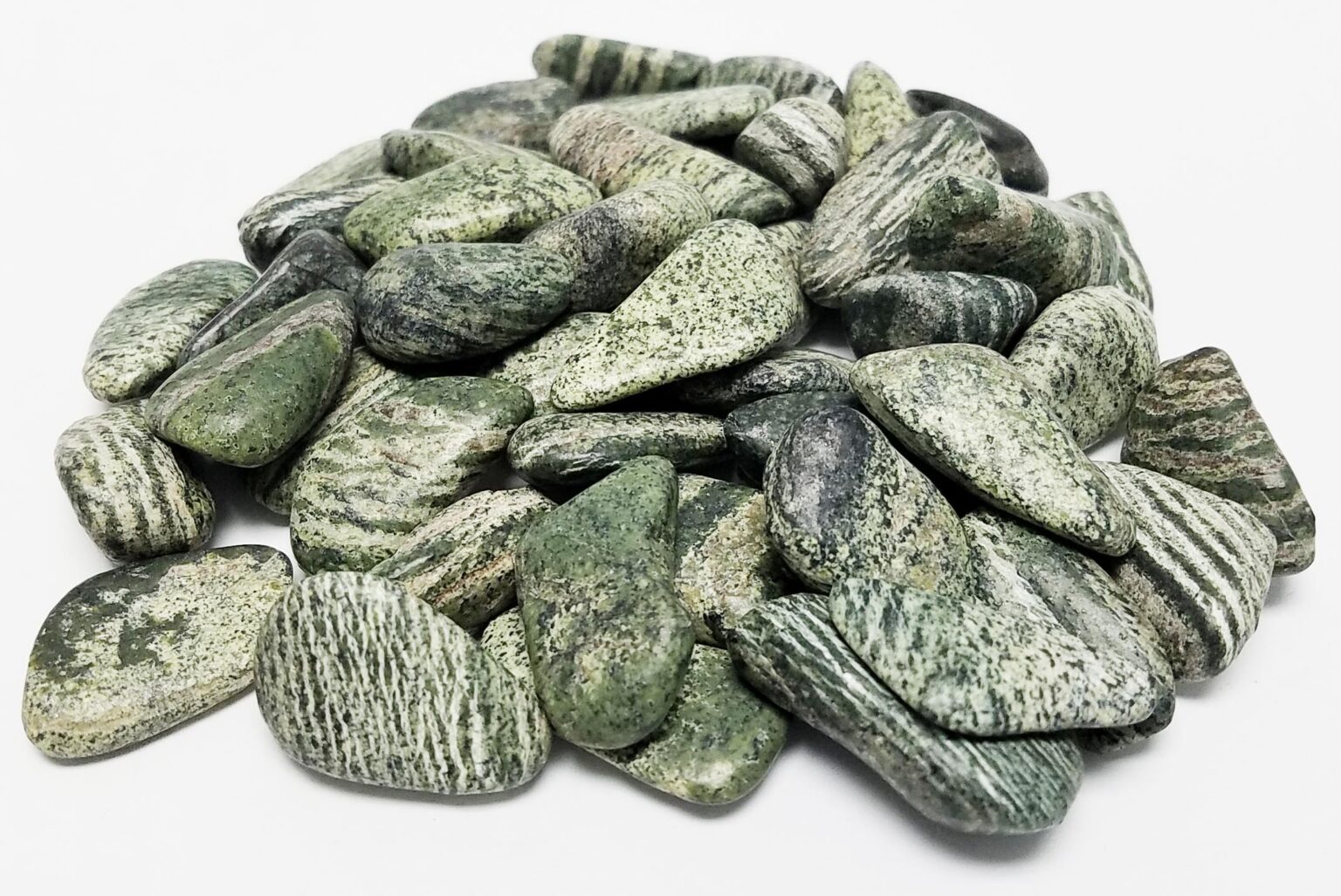Serpentine Tumbled Stone