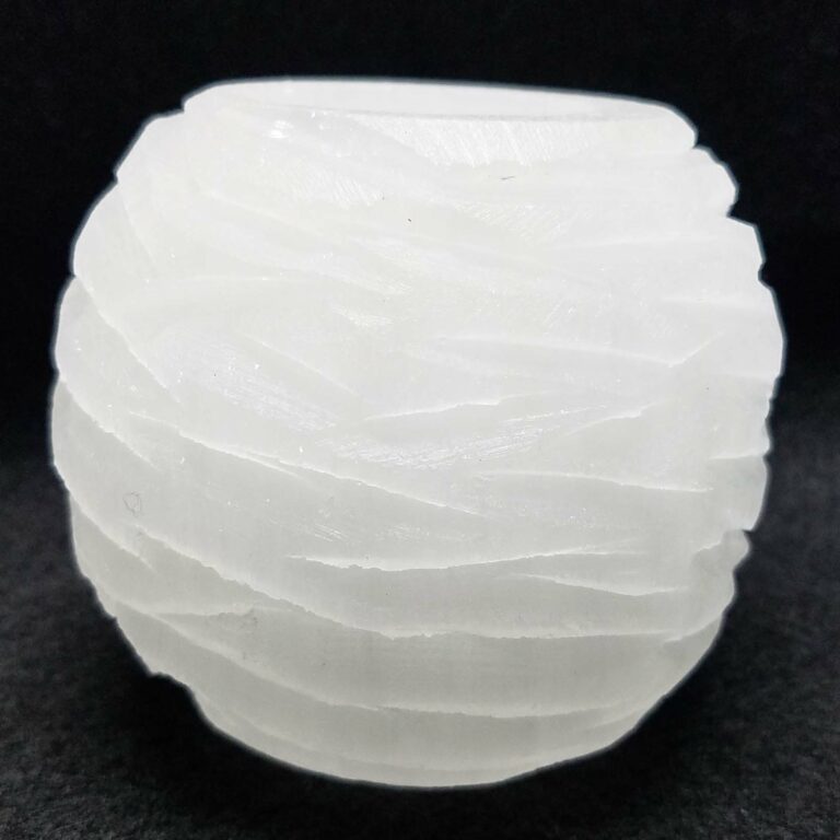 Snowball Shaped White Candleholder