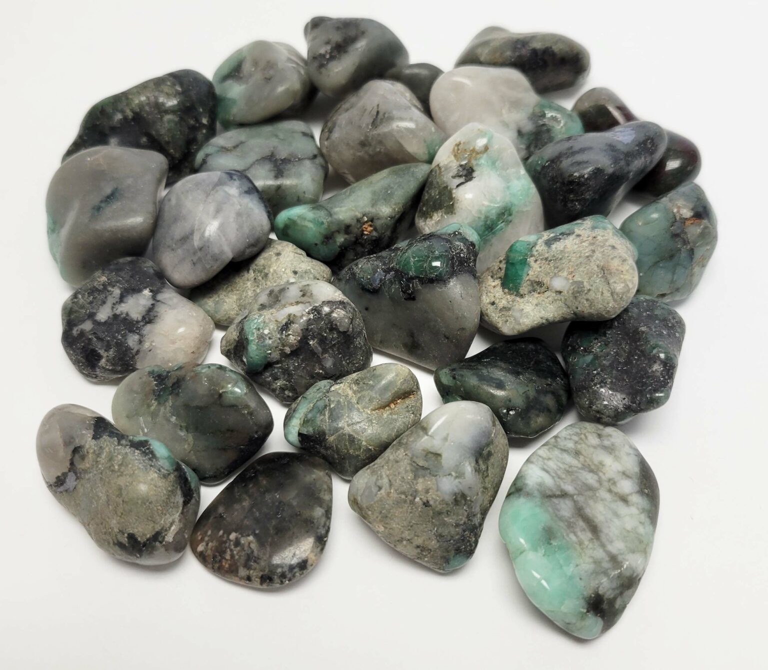 Emerald Tumbled Stone