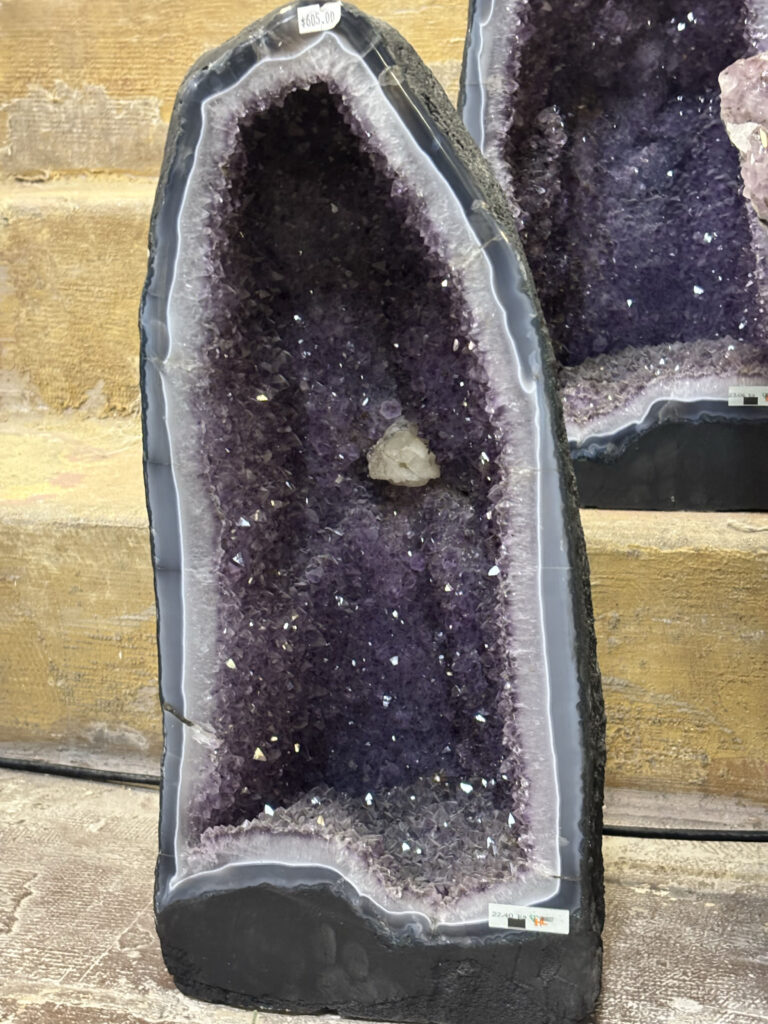 Amethyst specimen pieces