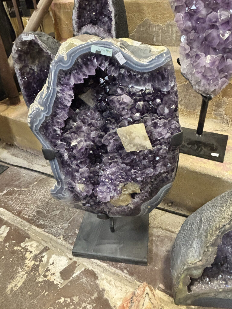 Amethyst specimen pieces